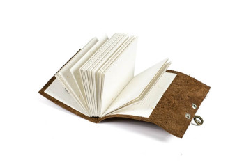 notes s kozenym obalom8 notes s kozenym obalom8