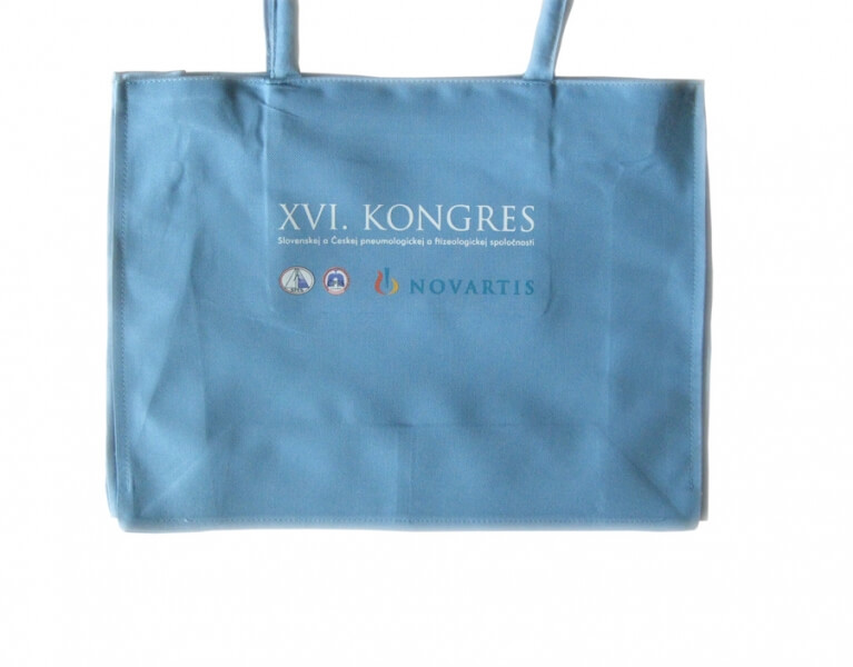 Sietotlac logo Novartis  na tasku