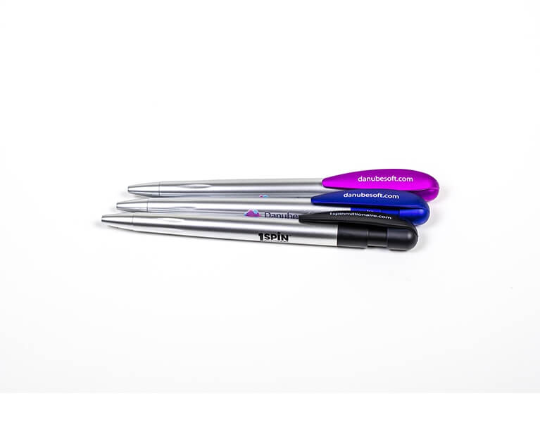 UV tlac logo Danubesoft na pero