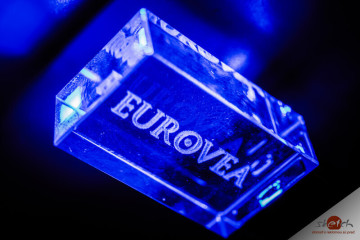 Led USB kľúč farebný logo