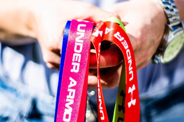 Under Armour šnúrky s logom logo