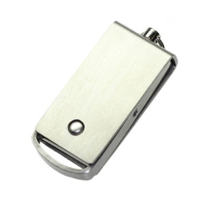 Moderný kovový mini USB flash disk s otočným konektorom - Reklamnepredmety