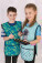 Zásterka na výtvarnú výchovu pončo Pixel Quest - CZZ0732_001 - variant He CZZ0732