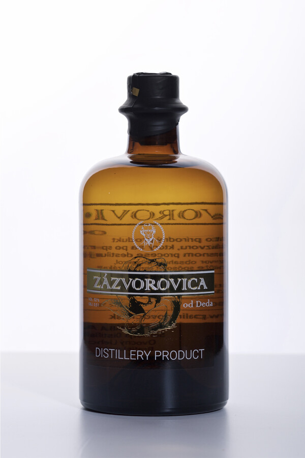 NOVÁ Domáca pálenka od deda Zázvorovica 52 %, 500 ml