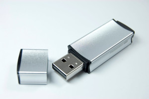 USB kľúč klasik 110 - Reklamnepredmety