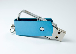 USB kľúč klasik 137 - Reklamnepredmety