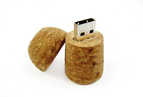 USB kľúč dizajn 245