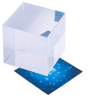 Cudor sklenená kocka - Reklamnepredmety