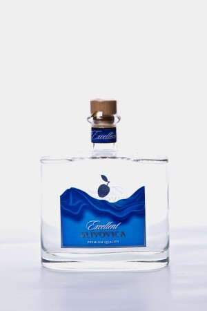 Excellent Slivovica 52,5%, 500 ml — transparentná